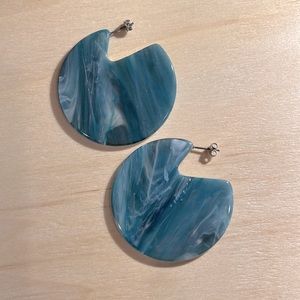 Machete Clare jadeite disc hoops